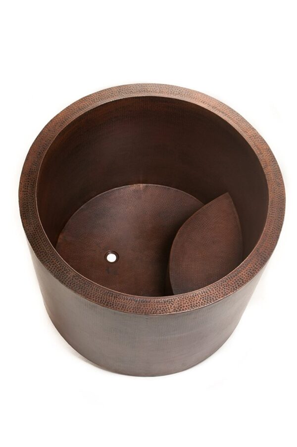 Round Japanese Soaking Style Antique Finish Copper Bathtub