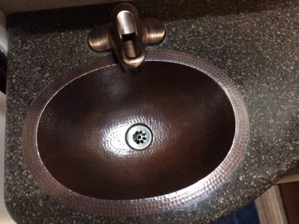 Oval Bathrooms Hand Hammered Pure Copper Vanity Sink for Countertop
