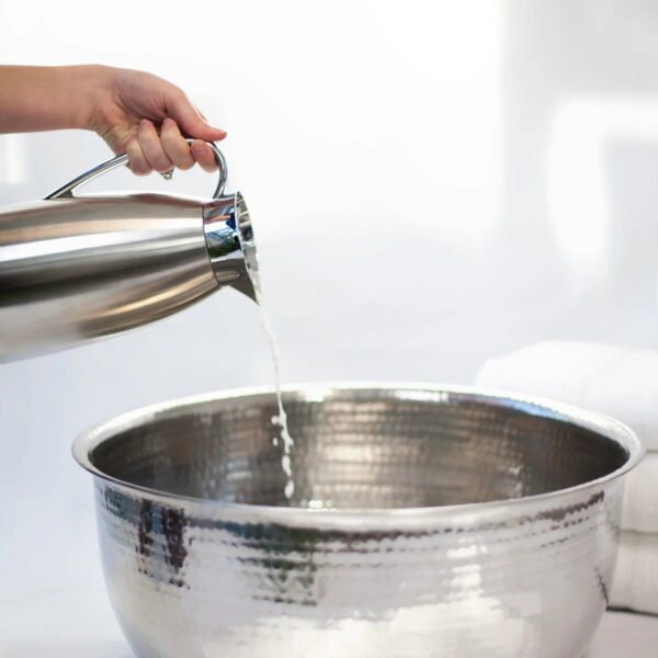 Hammered Stainless Steel Pedicure Bowl with Foot Rest