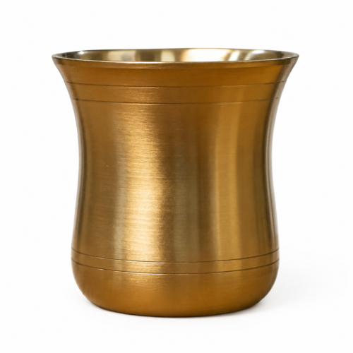 1 Brass Curved Tumbler, Handmade Drinkware, Traditional Brass Serveware for Water, Perfect for Home, Office, Restaurants & Festivals 300 ml