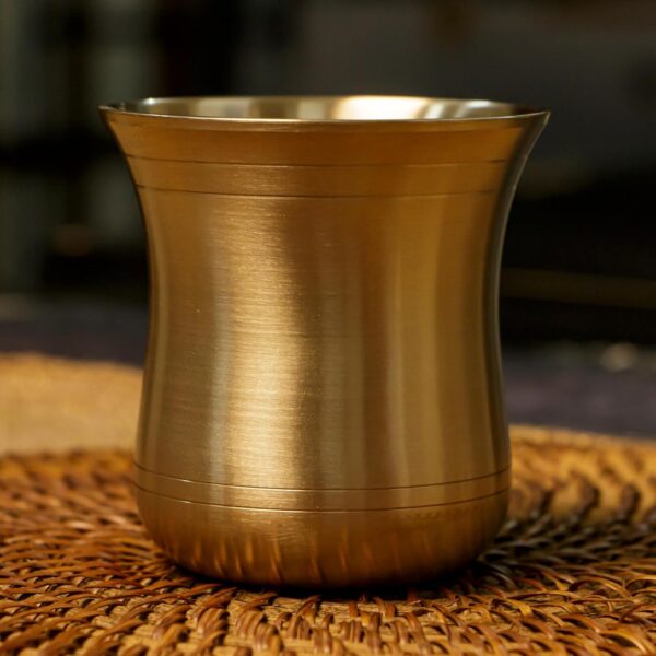 Version 1.0.0 Brass Curved Tumbler, Handmade Drinkware, Traditional Brass Serveware for Water, Perfect for Home, Office, Restaurants & Festivals 300 ml